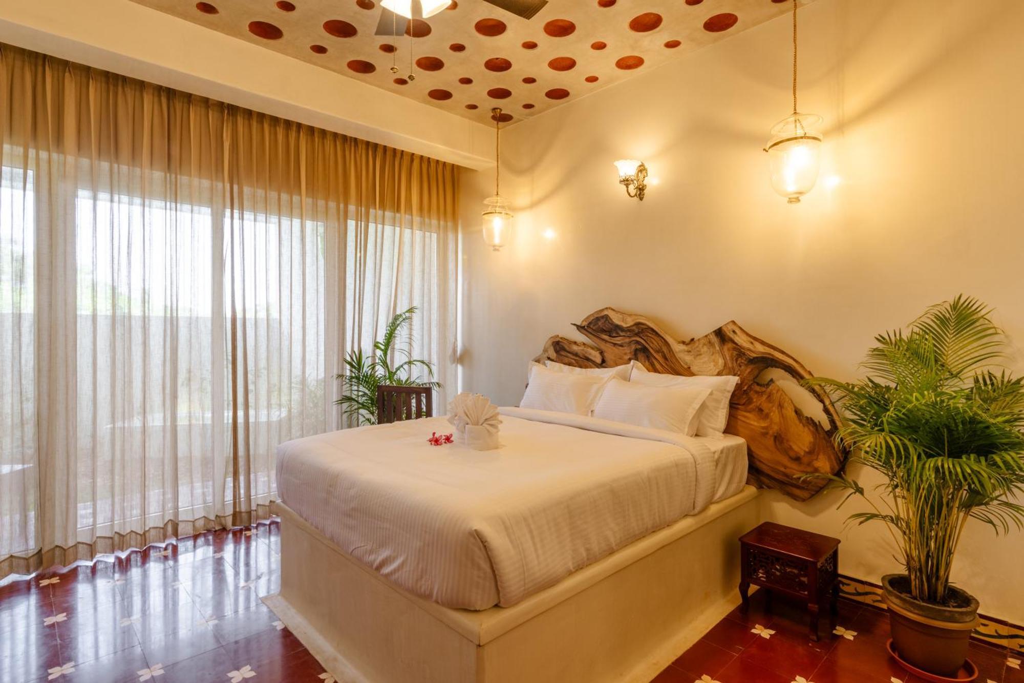 Nomads Resort - Destination Stays Пондичери Екстериор снимка